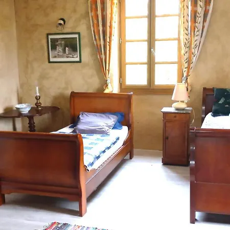 Domaine Des Sources D'astarac Holiday home Mongauzy